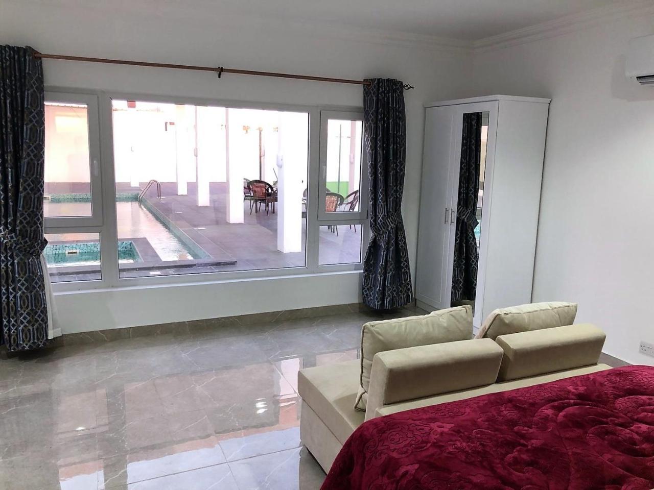 Jawharat Al-rumais Villas *